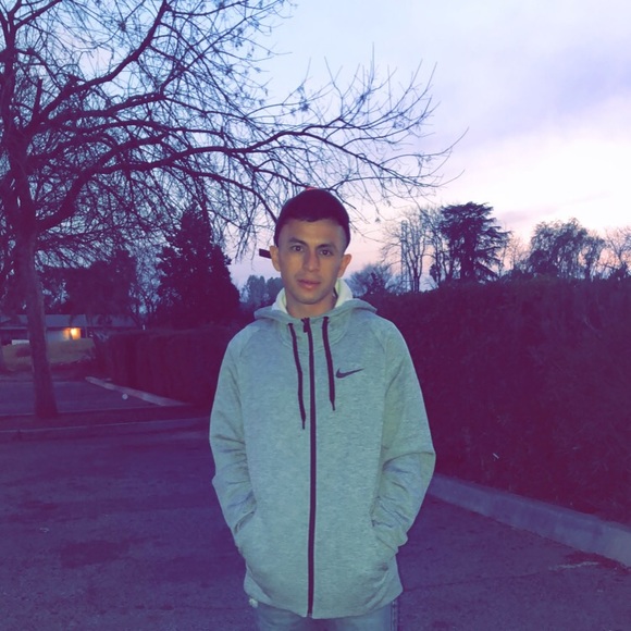 Meet your Posher, Gary - Picture 1 of 1